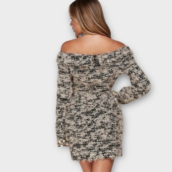 L’Atiste Knit Blazer Dress with Faux Pearls - Picture 3 of 16